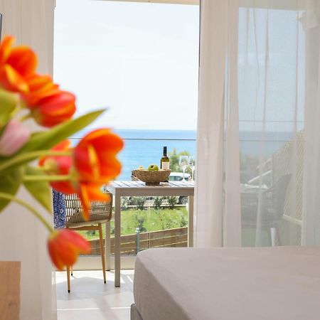 Magdachris Luxury Rooms Agios Georgios Pagon Dış mekan fotoğraf