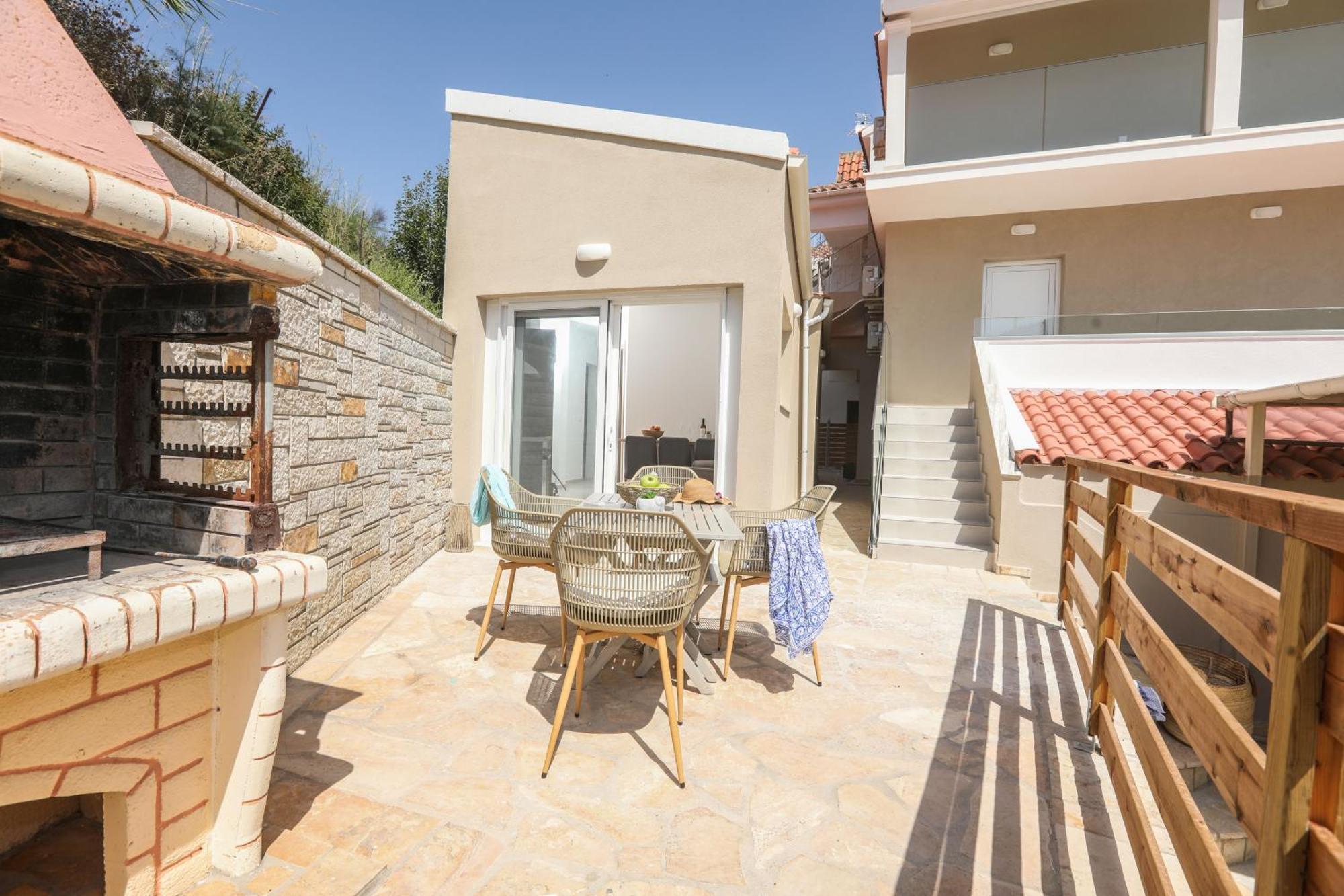 Magdachris Luxury Rooms Agios Georgios Pagon Dış mekan fotoğraf