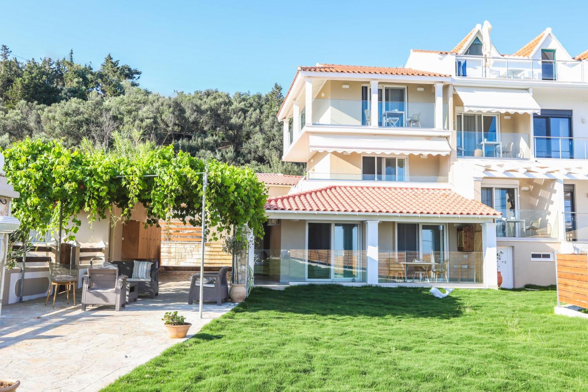 Magdachris Luxury Rooms Agios Georgios Pagon Dış mekan fotoğraf